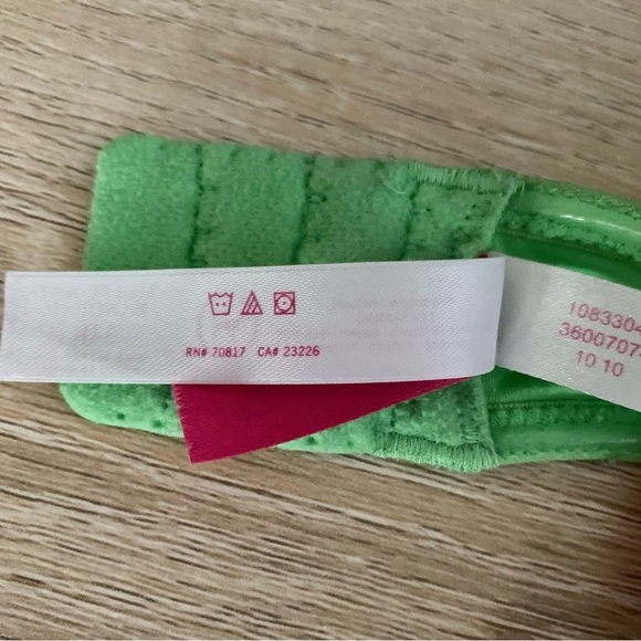 Bright Green Multi-Way Strapless Convertible Bandeau Bra w/ Removable Straps - Picture 9 of 9